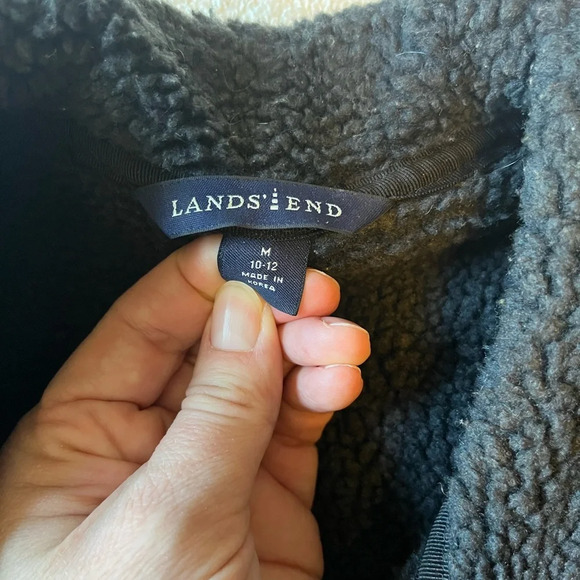 Lands End vest, black, women’s size medium (10-12). Lined, warm, cozy - Picture 3 of 11